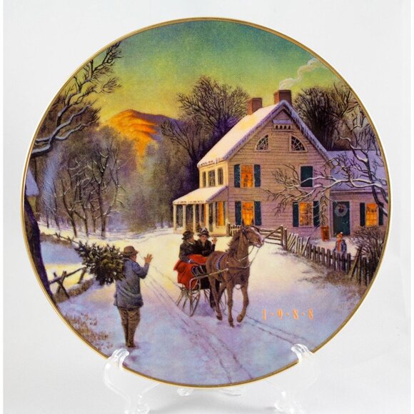 Avon Home For The Holidays 1988 Christmas Plate Porcelain 22K Gold Trim - Picture 1 of 9